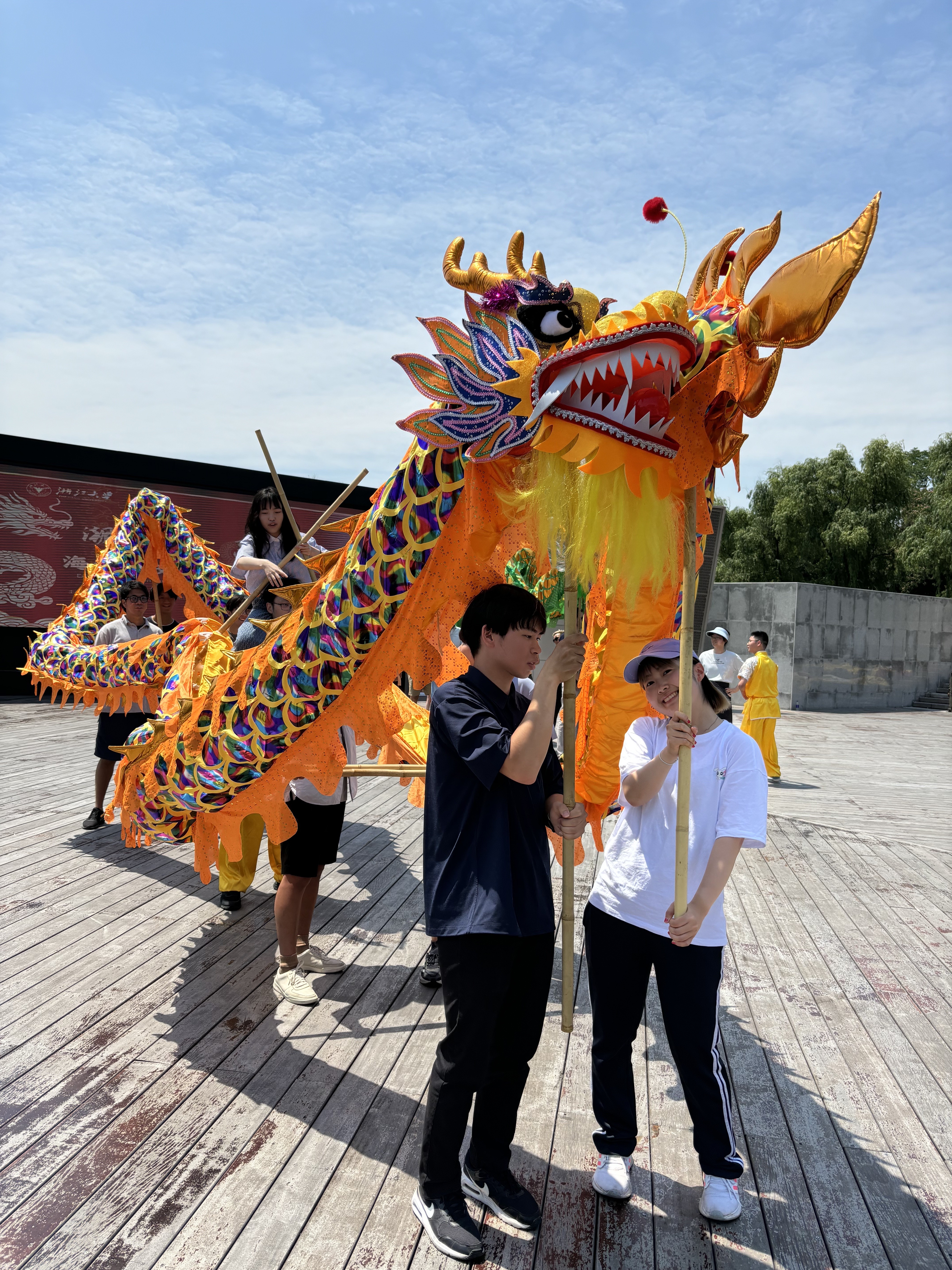 龍舞