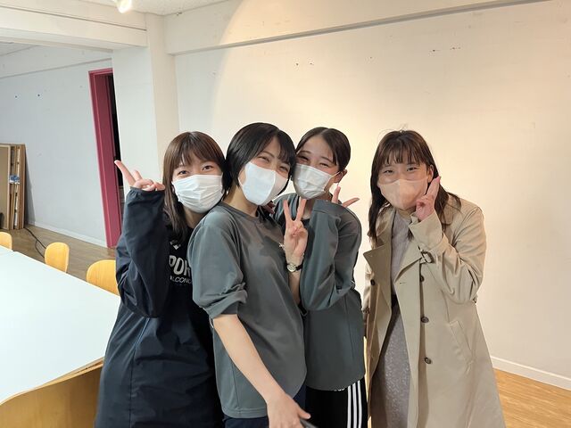 3703DD50-08F2-41F9-9753-995979C60773