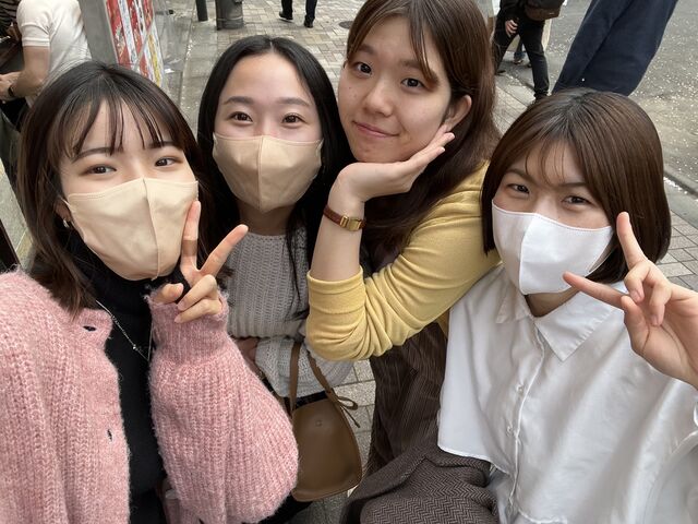 0A4202E5-2038-4192-AADA-87169AFBD3F5